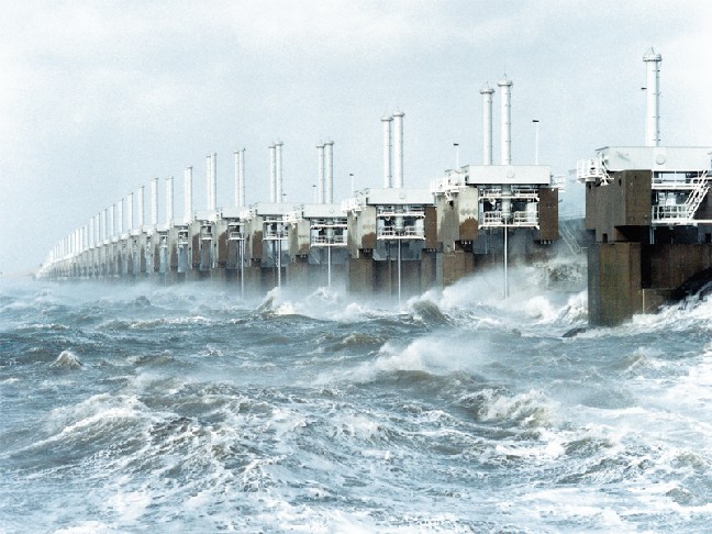 oosterschelde-stormvloedkering1.jpg